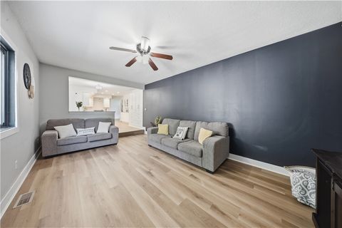 Tiny photo for 7260 Pear Tree MDWS, Ontario, NY 14519 (MLS # R1693344)