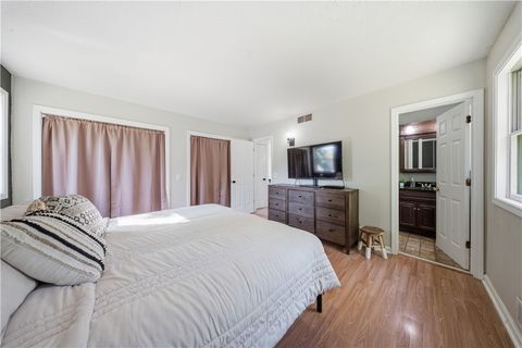 Tiny photo for 7260 Pear Tree MDWS, Ontario, NY 14519 (MLS # R1693344)