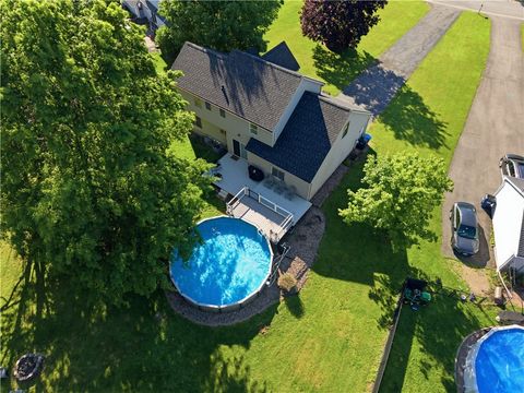 Tiny photo for 7260 Pear Tree MDWS, Ontario, NY 14519 (MLS # R1693344)