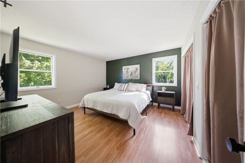 Tiny photo for 7260 Pear Tree MDWS, Ontario, NY 14519 (MLS # R1693344)