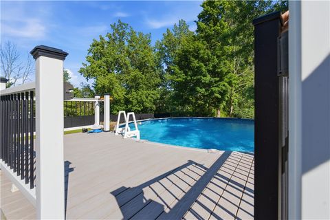 Tiny photo for 7260 Pear Tree MDWS, Ontario, NY 14519 (MLS # R1693344)