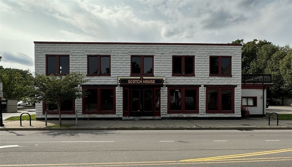 Photo of 373 S Goodman Street, Rochester, NY 14607 (MLS # R1609179)