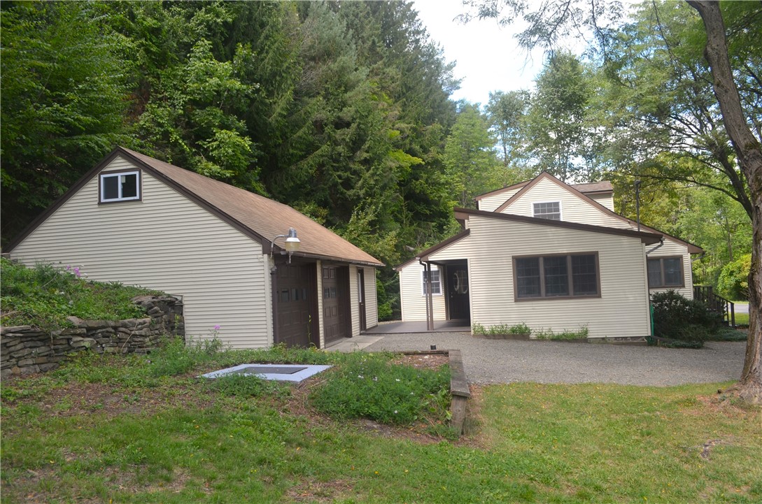 3855 Texas Hollow Road