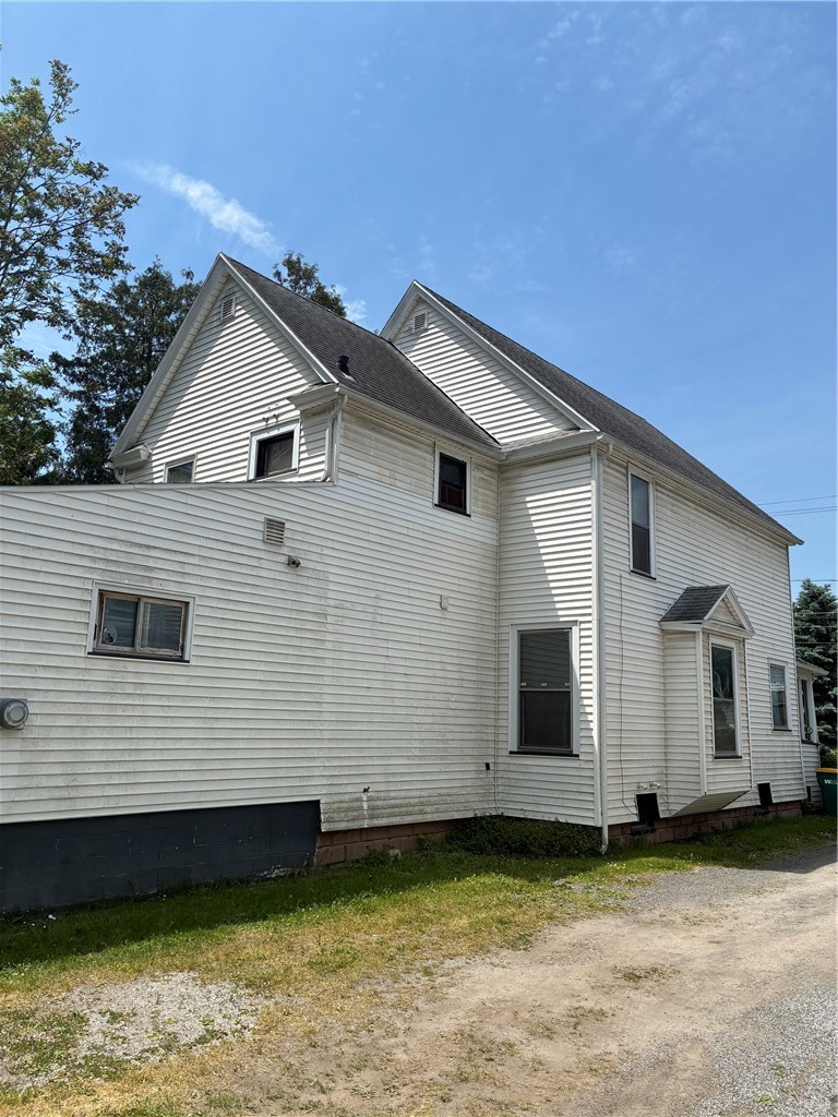 144 Bank Street