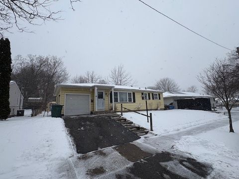 Photo of 81 Fox Street, Rochester, NY 14615 (MLS # R1661486)