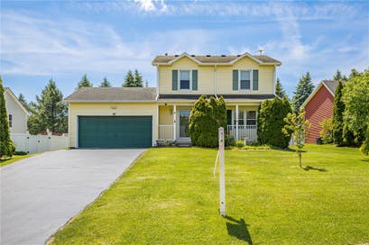 67 Grangerford West Henrietta NY 14586