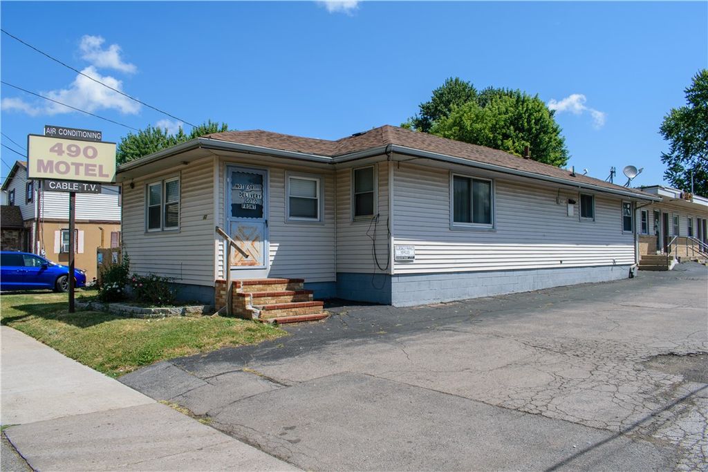 Photo of 360 Mount Read Boulevard, Rochester, NY 14611 (MLS # R1627559)