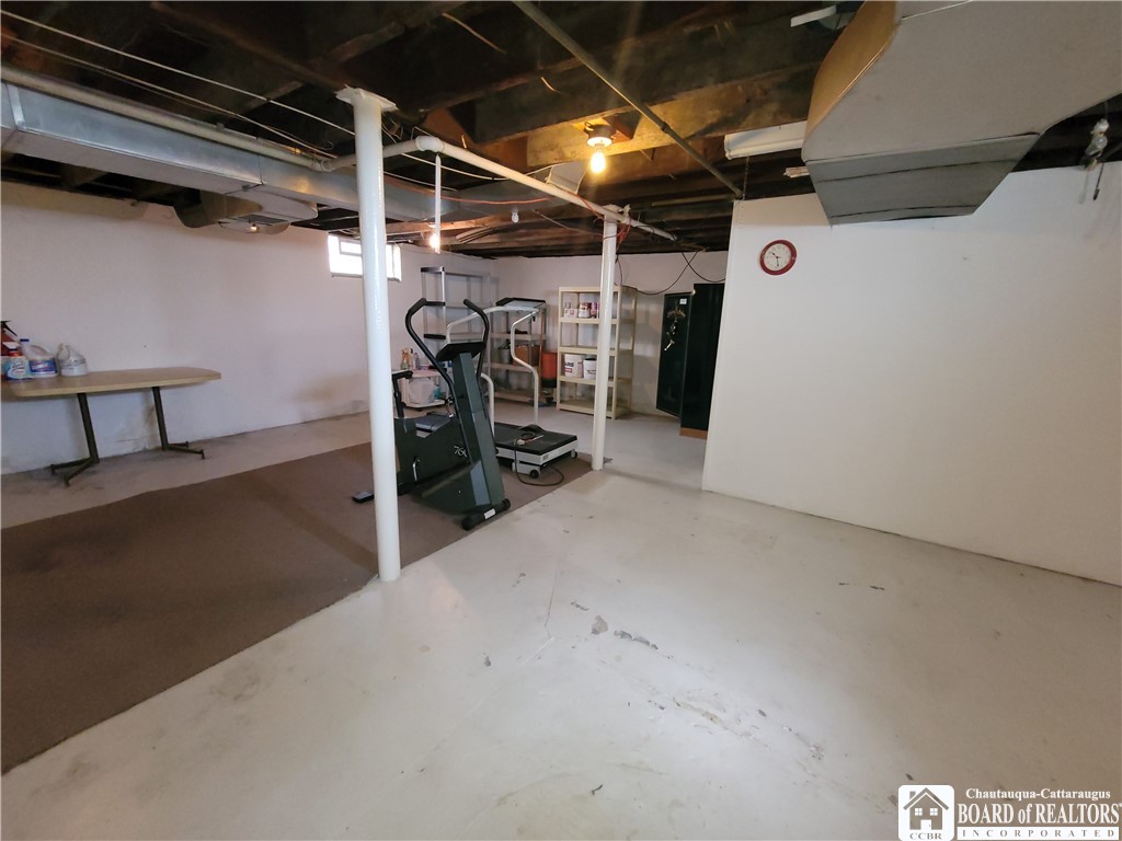18 Ivy Street, Jamestown, New York image 32