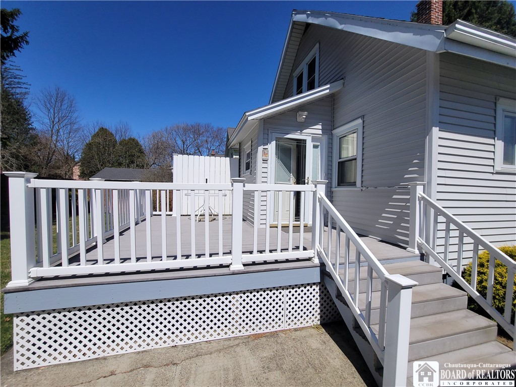 18 Ivy Street, Jamestown, New York image 5
