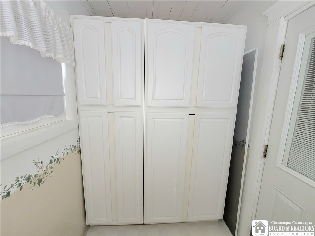 18 Ivy Street, Jamestown, New York image 7