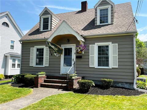 Photo for 10 N Elizabeth Street