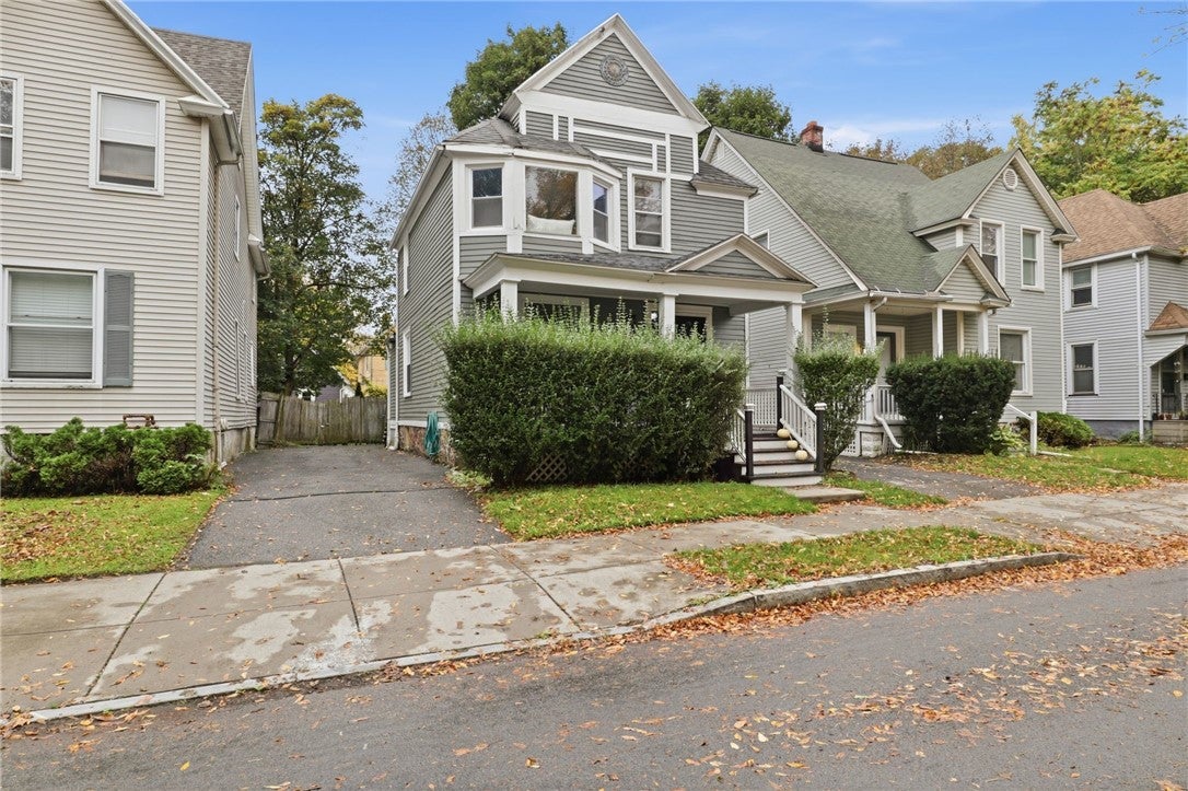30 Asbury Street