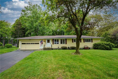 Photo for 22 White Oak Lane