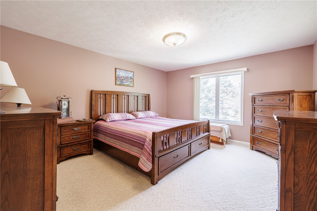 204 Red Hickory Dr Drive, Greece, New York image 16
