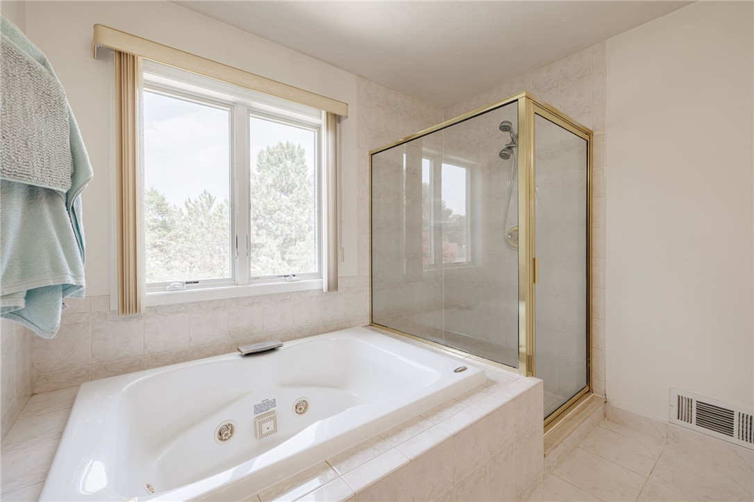 204 Red Hickory Dr Drive, Greece, New York image 19
