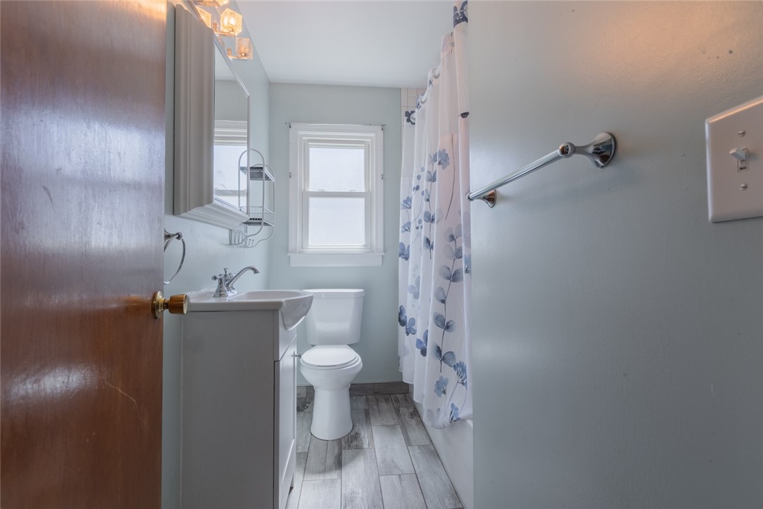 209 Rossmore Street, Gates, New York image 16