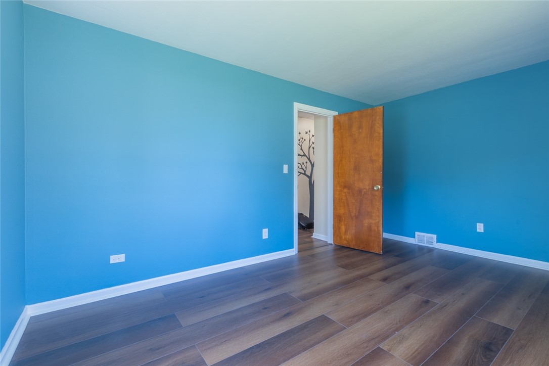 209 Rossmore Street, Gates, New York image 13