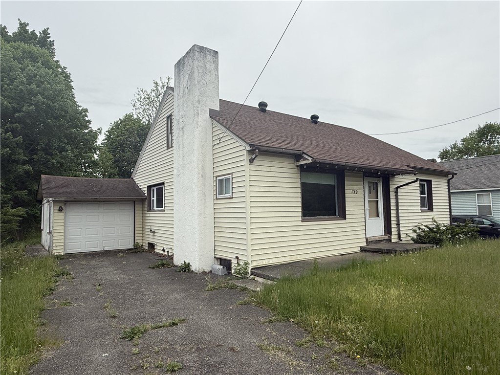 159 Hemlock Street