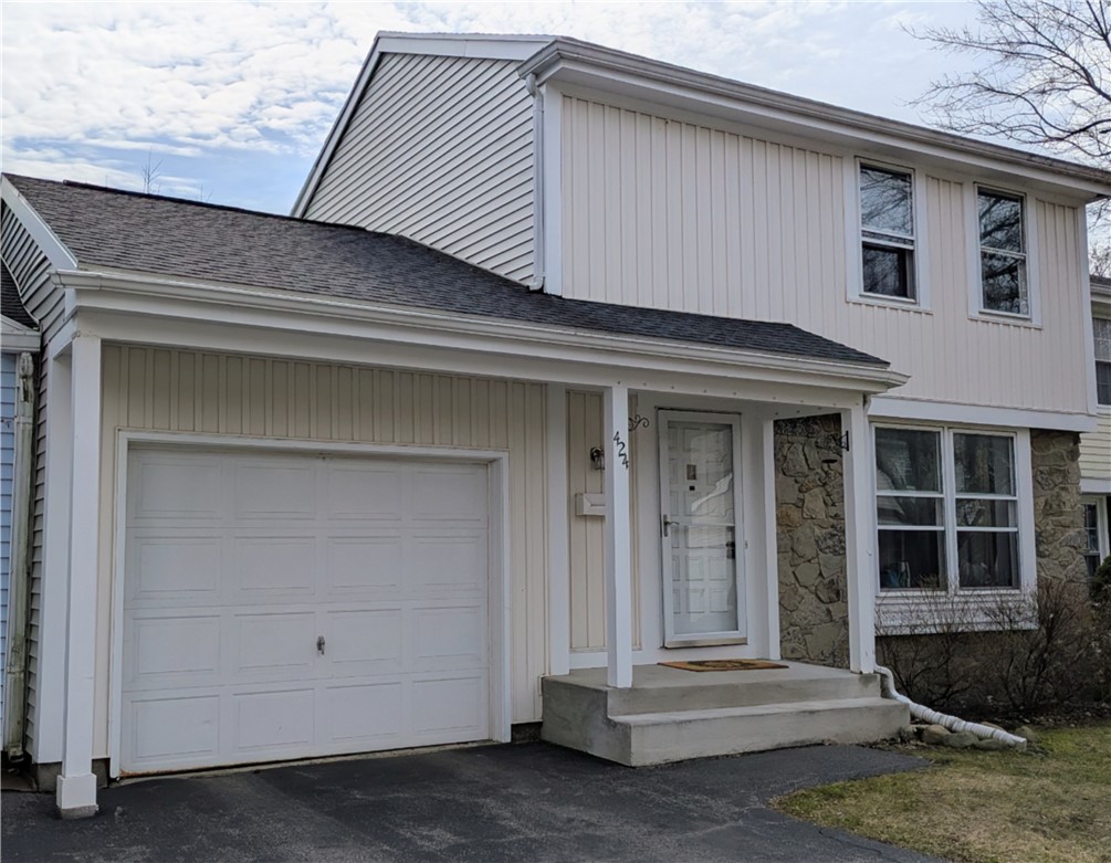 424 upper valley road