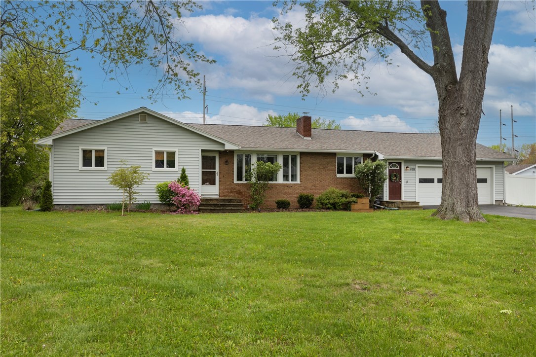 108 Country Estates Drive Dr, Horseheads, New York image 1
