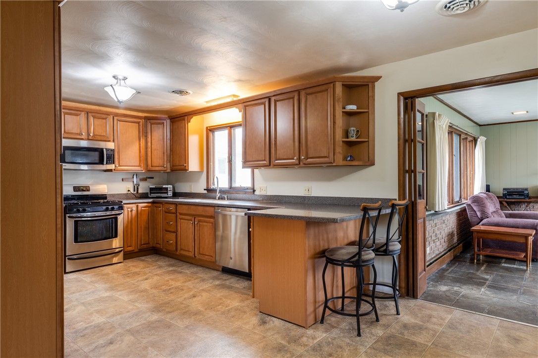 108 Country Estates Drive Dr, Horseheads, New York image 8
