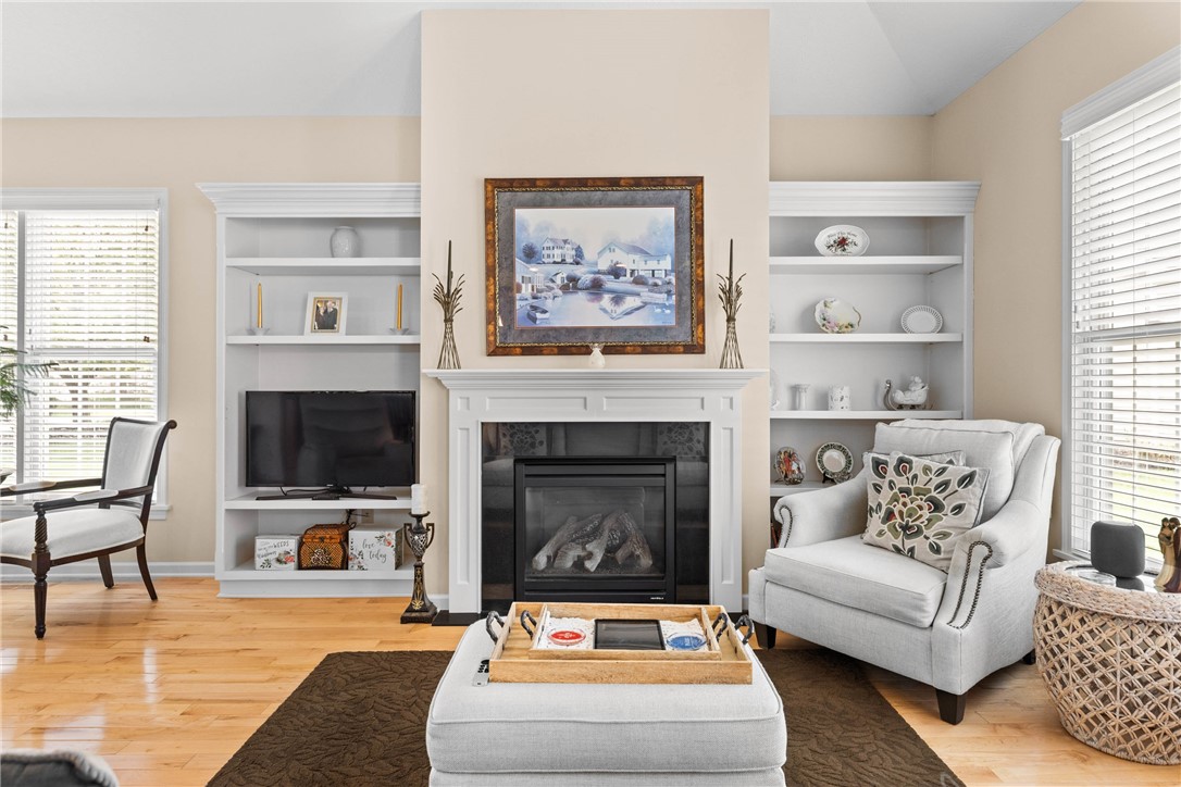 1040 Chapelhill Drive, Victor, New York image 7