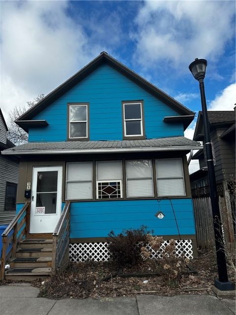 MLS: R1594377