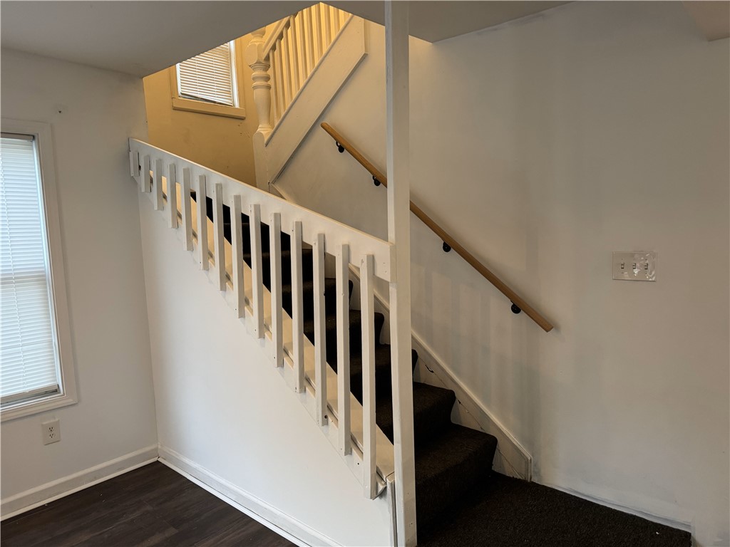25 Rising Place, Rochester, New York image 12