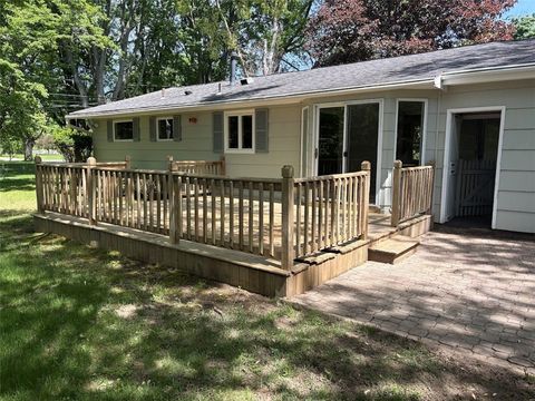 Tiny photo for 570 Marsh Rd Road, Pittsford, NY 14534 (MLS # R1684018)