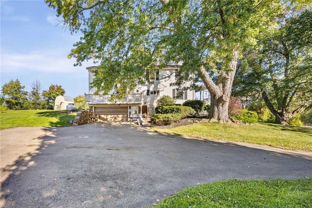7677 E Townline Road