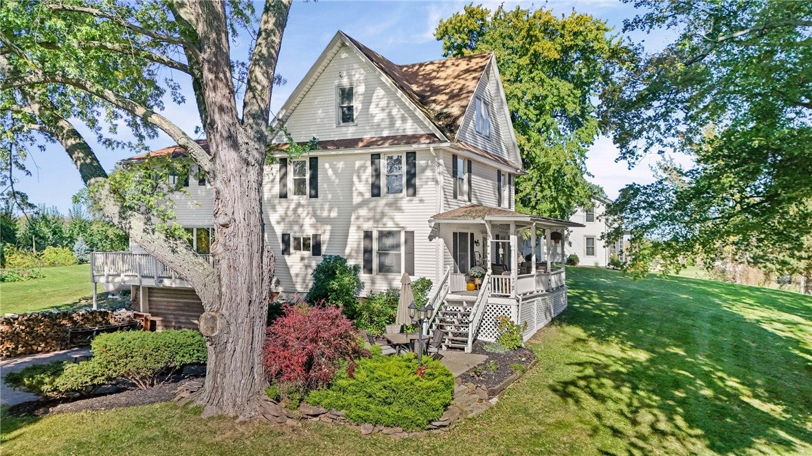 7677 E Townline Road