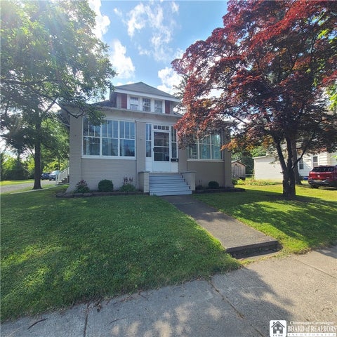 Photo for 91 W. Doughty Street