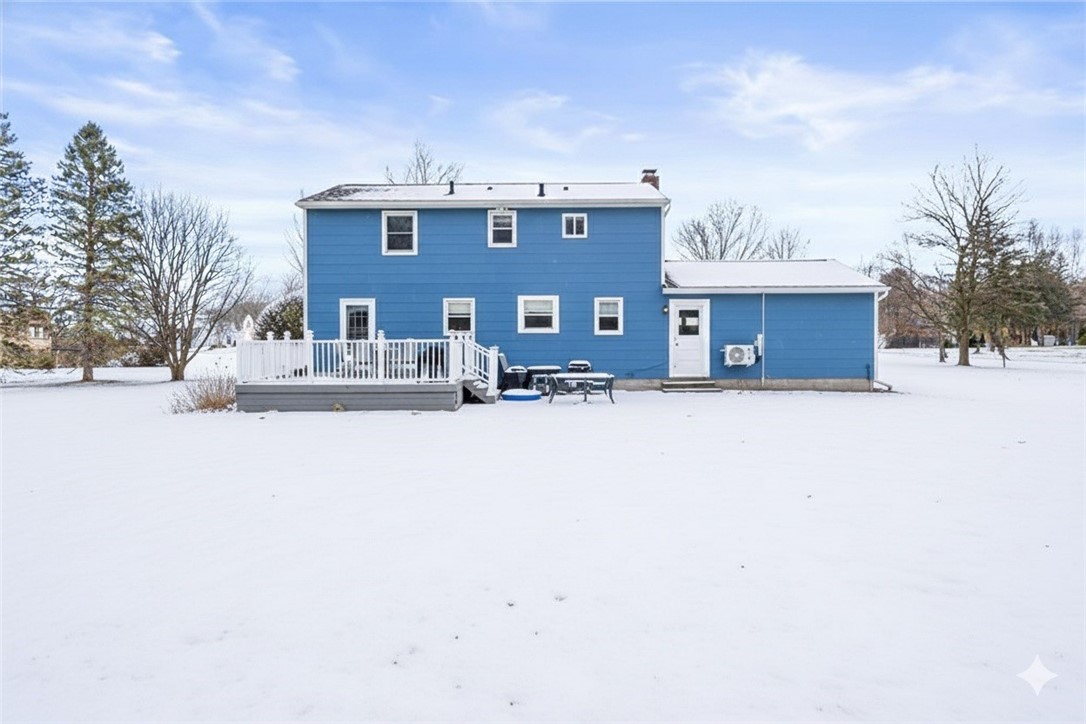 16 Mount Vernon Circle