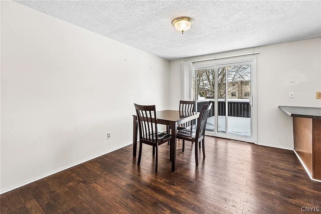 364 cameco circle