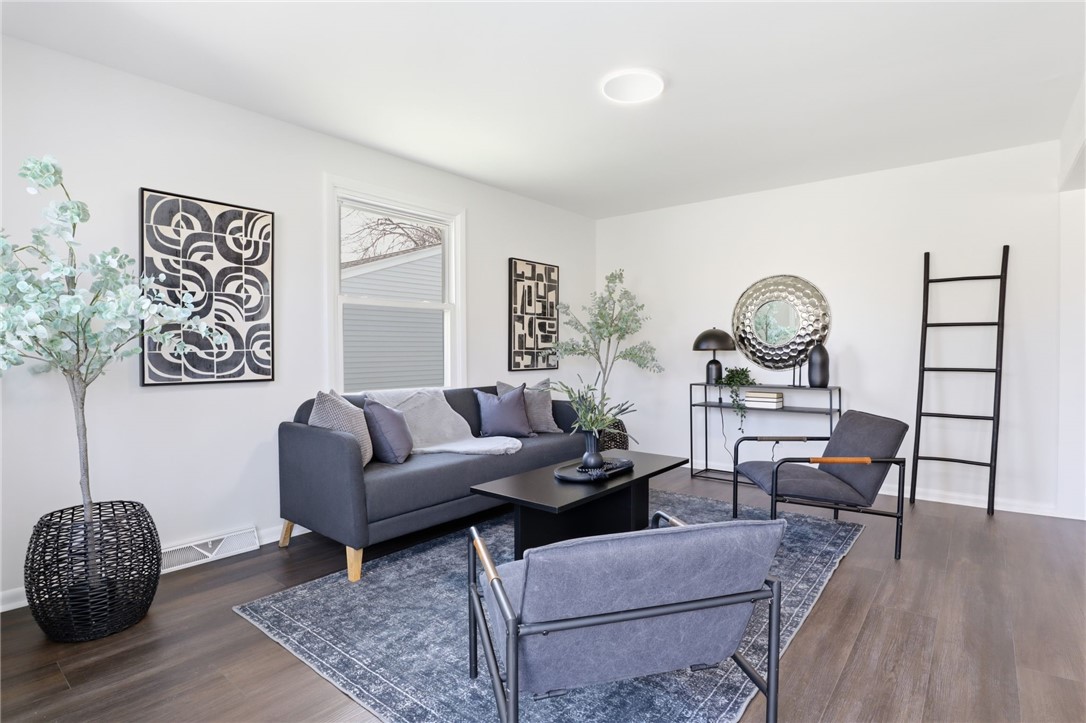 Homes For Sale 2 105 names road