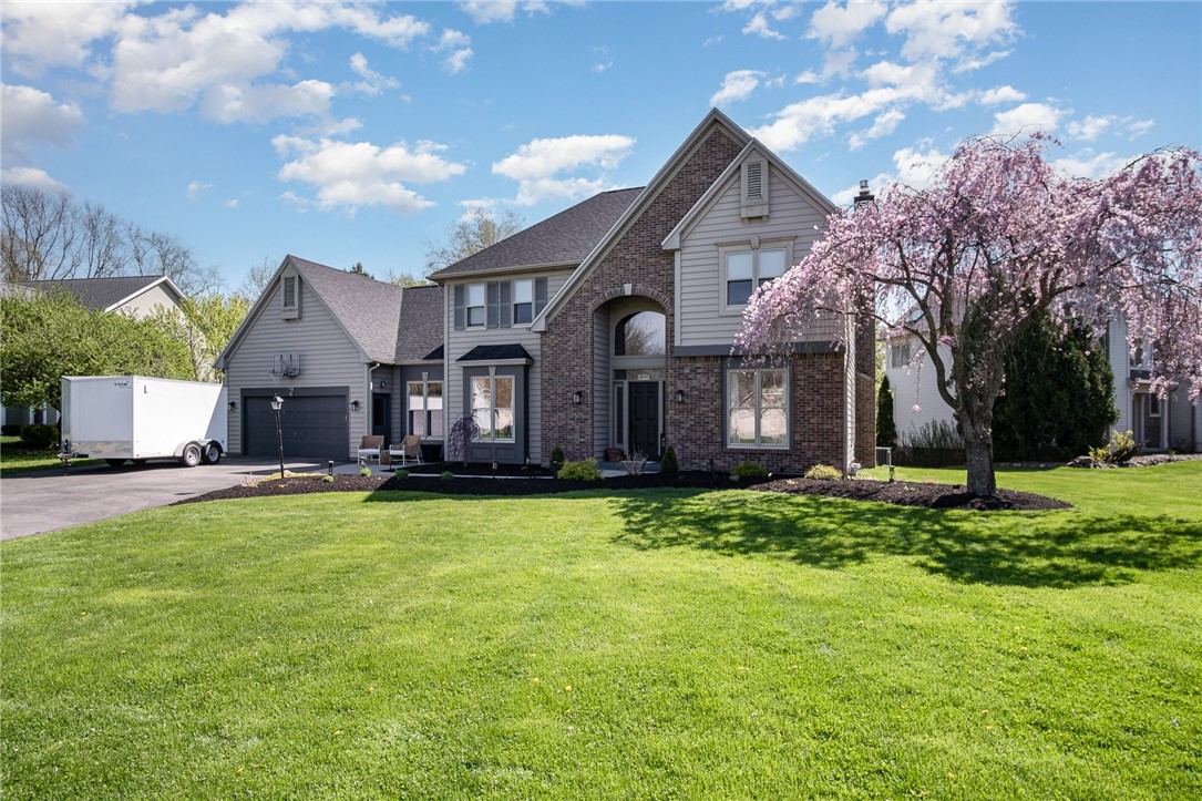 45 Cardogan Sq Sq, Penfield, New York image 2