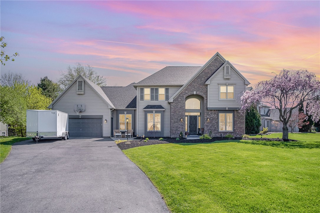 45 Cardogan Sq Sq, Penfield, New York image 3