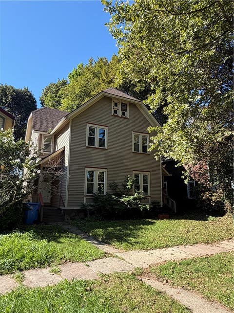 Apartment For Rent - 223 Hamilton Street #227<br/> Rochester, NY 14620