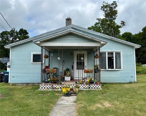 Photo of 129 Main Street St, Maryland, NY 12155 (MLS # R1625192)