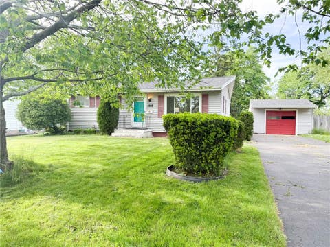 Homes For Sale - 188 Menard Drive<br/> Greece, NY 14616