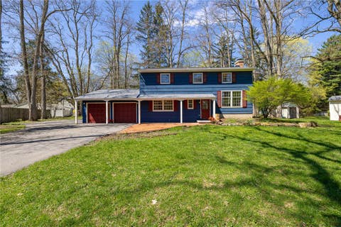 Homes For Sale - 19 Laureldale Drive<br/> Pittsford, NY 14534