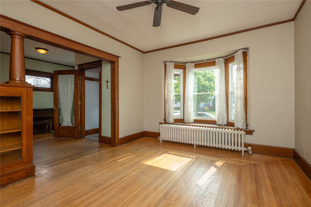 115 Woodbine Avenue