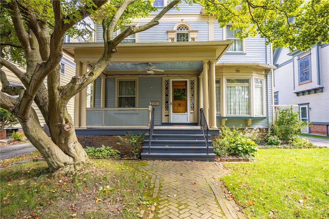 84 Dartmouth Street