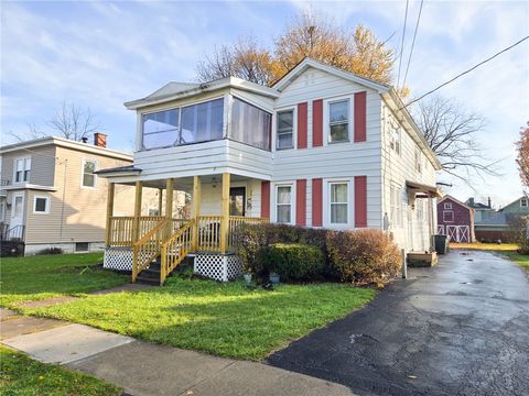 Homes For Sale - 6 Maple Street<br/> Cayuga County, Auburn, NY 13021