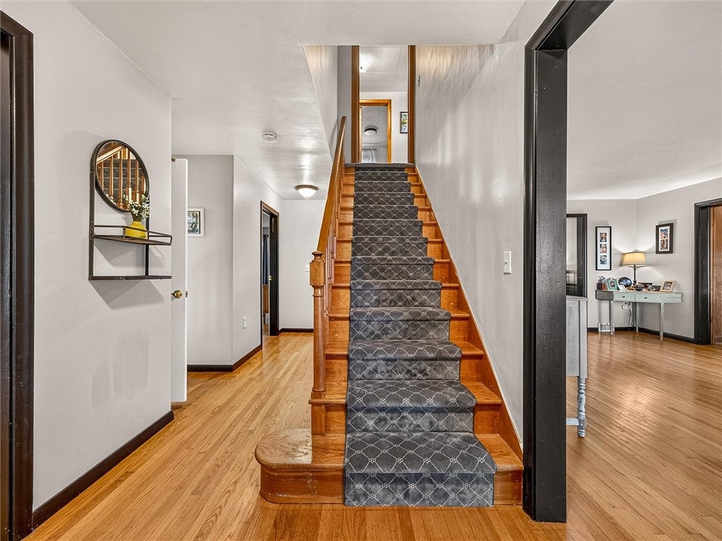 3671 Caledonia Avon Road