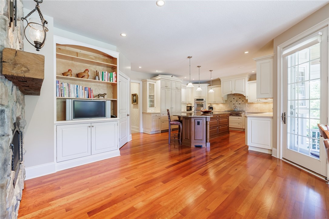 1814 Trellis Circle, Webster, New York image 15