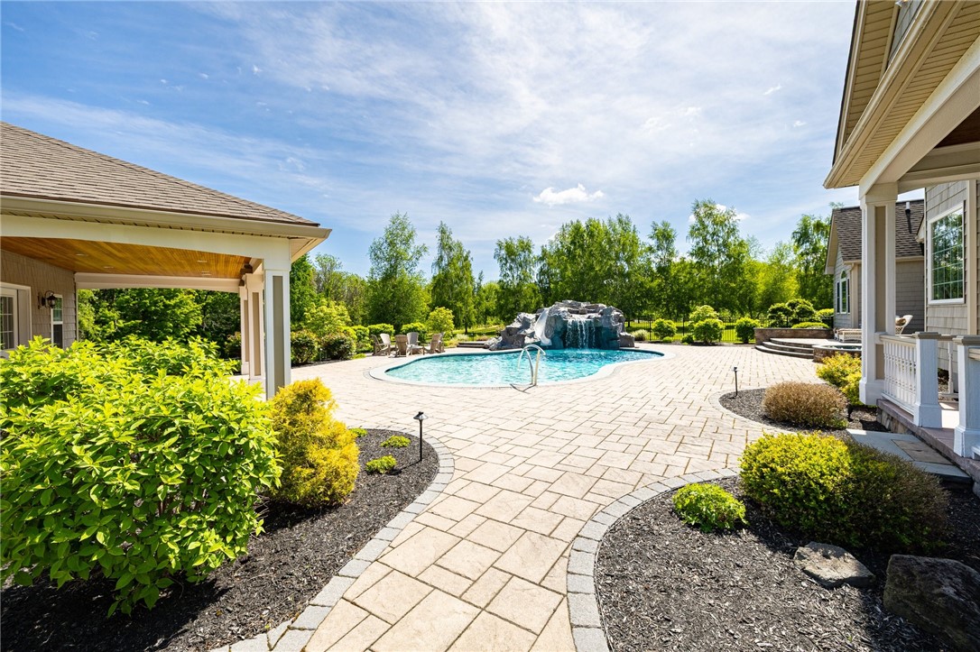 1814 Trellis Circle, Webster, New York image 38