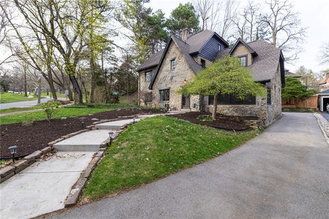Homes For Sale - 86 Chadbourne Road<br/> Brighton, NY 14618