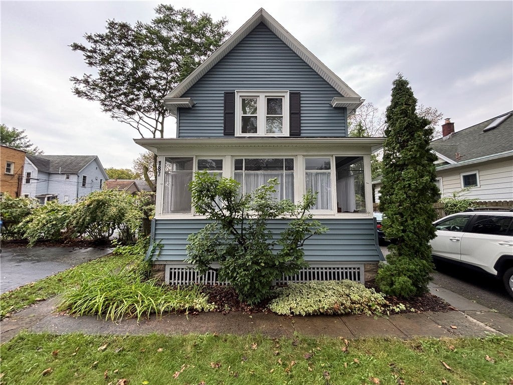 187 Wisconsin Street