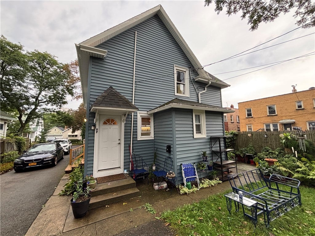 187 Wisconsin Street